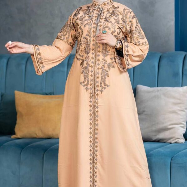 عباية منة